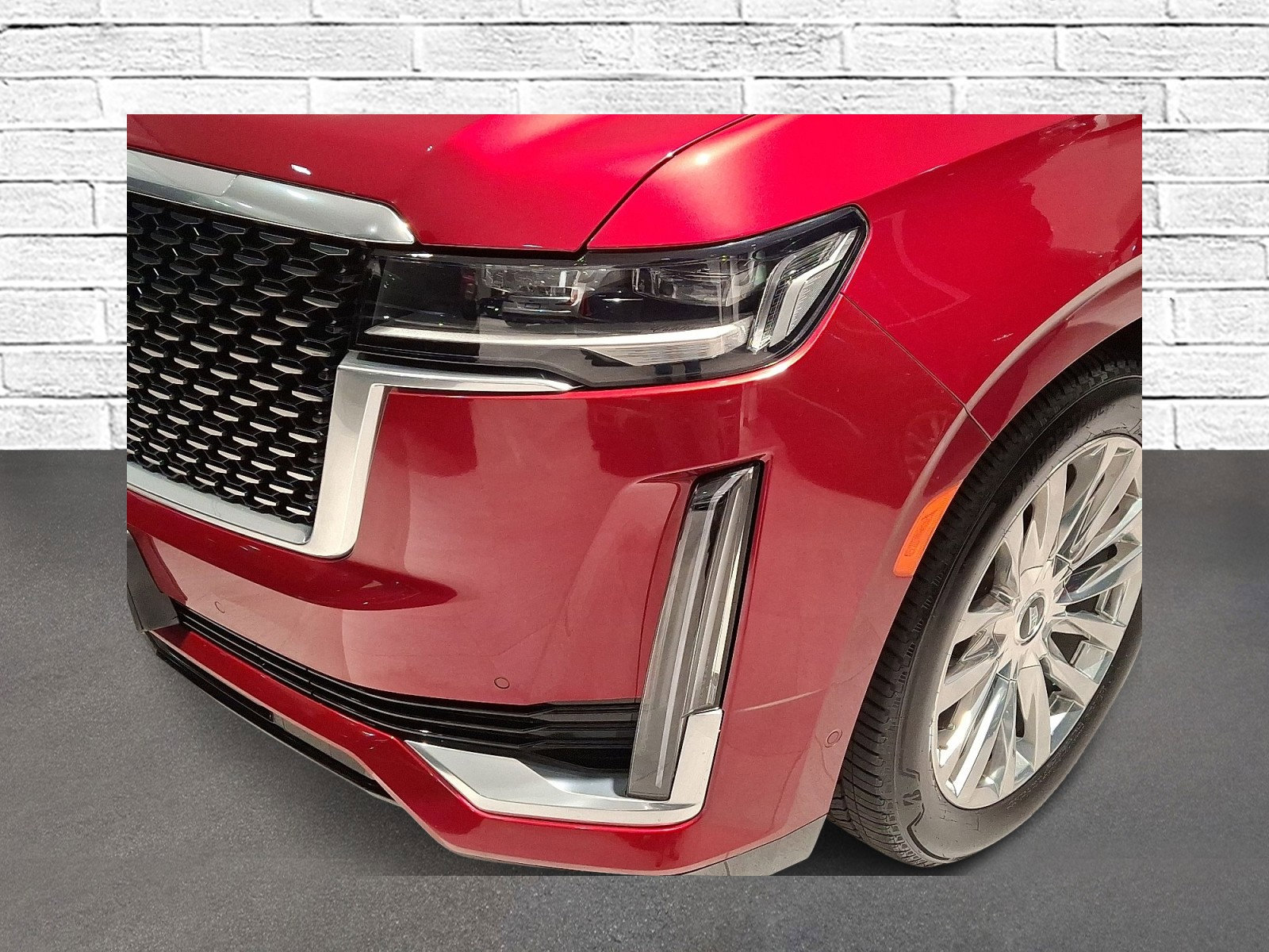 Certified 2023 Cadillac Escalade ESV Premium Luxury w/ Performance Package image 9