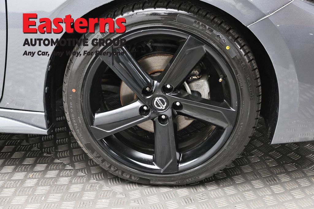 Used 2023 Nissan Sentra SR w/ SR Premium Package image 31