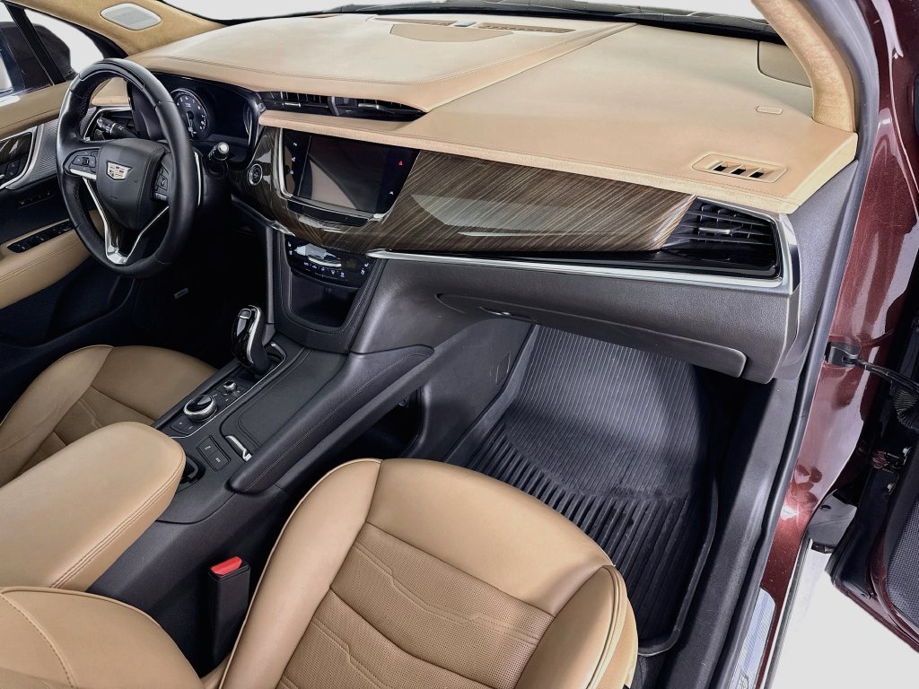 Used 2022 Cadillac XT6 Sport w/ Platinum Package AWD/4WD image 16