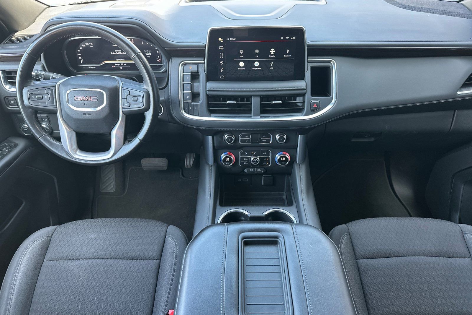 Used 2022 GMC Yukon SLE image 16