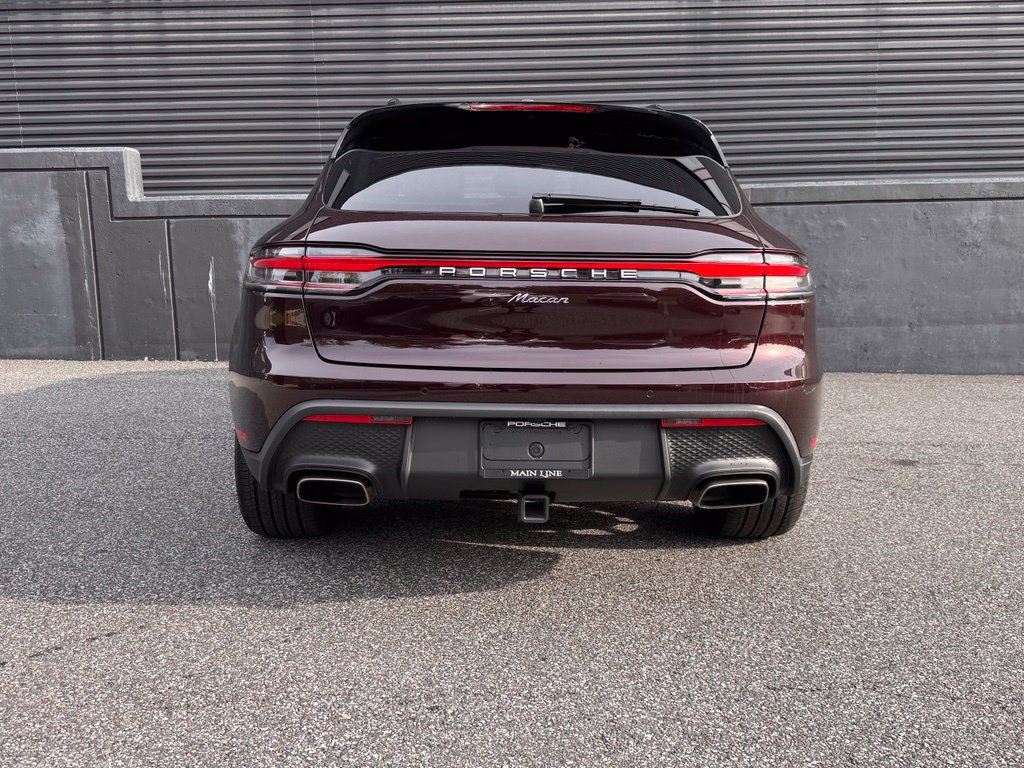 Certified 2026 Porsche Macan AWD/4WD image 8