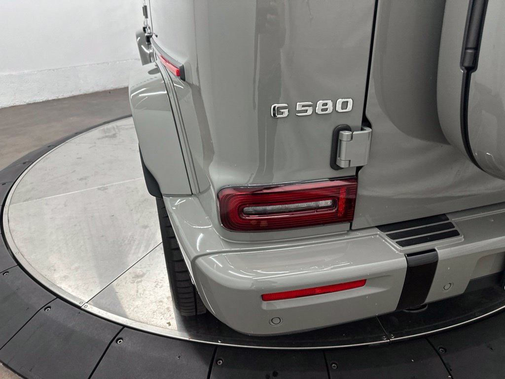 Certified 2025 Mercedes-Benz G 580 w/ EQ Technology image 12