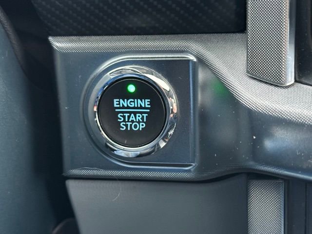 Used 2022 Ford F150 Limited image 18