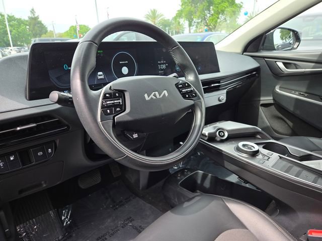 Used 2024 Kia EV6 Light image 13
