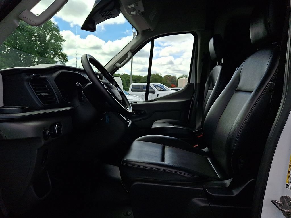 Used 2024 Ford Transit 250 148 High Roof Extended w/ Load Area Protection Package RWD image 13