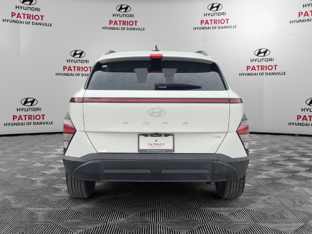 Used 2025 Hyundai Kona SEL AWD/4WD image 4