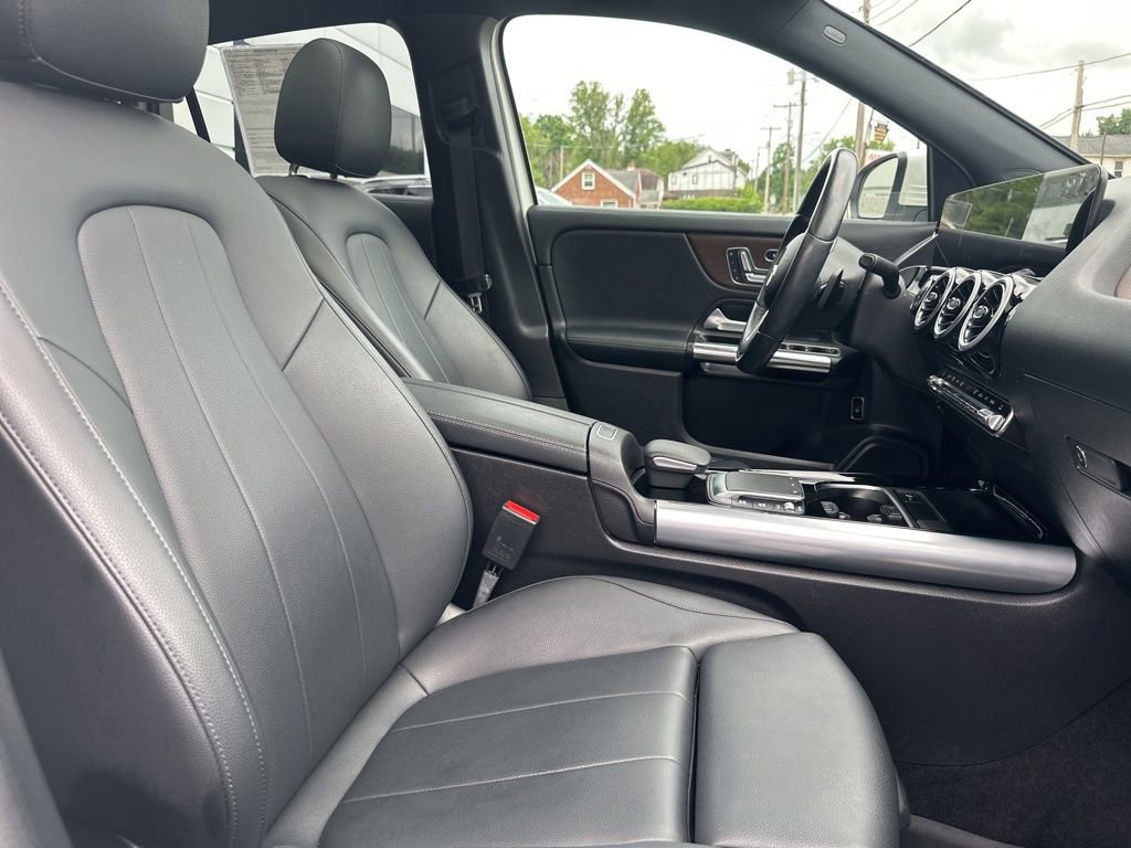 Used 2022 Mercedes-Benz GLA 250 4MATIC image 20