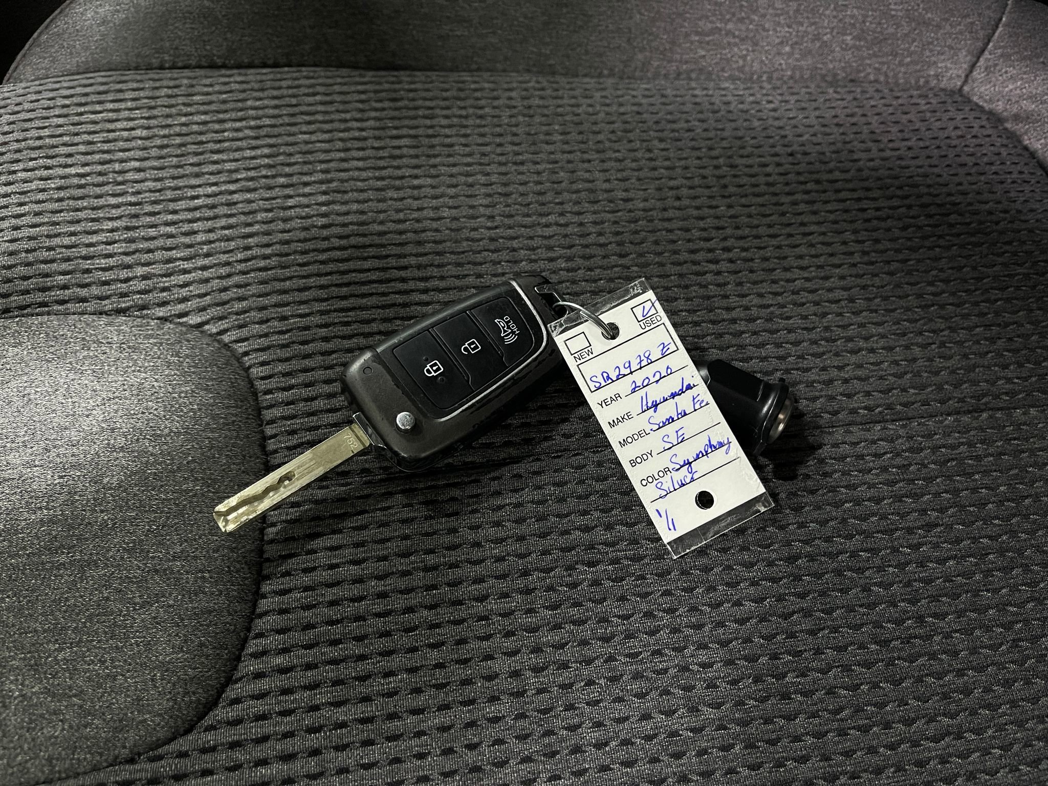 Used 2020 Hyundai Santa Fe SE image 33