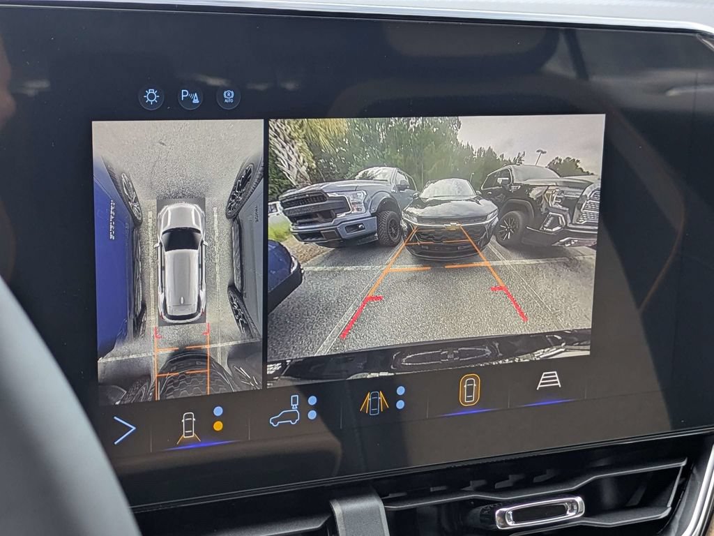 New 2027 Chevrolet Equinox ACTIV w/ Safety and Technology Package FWD image 23