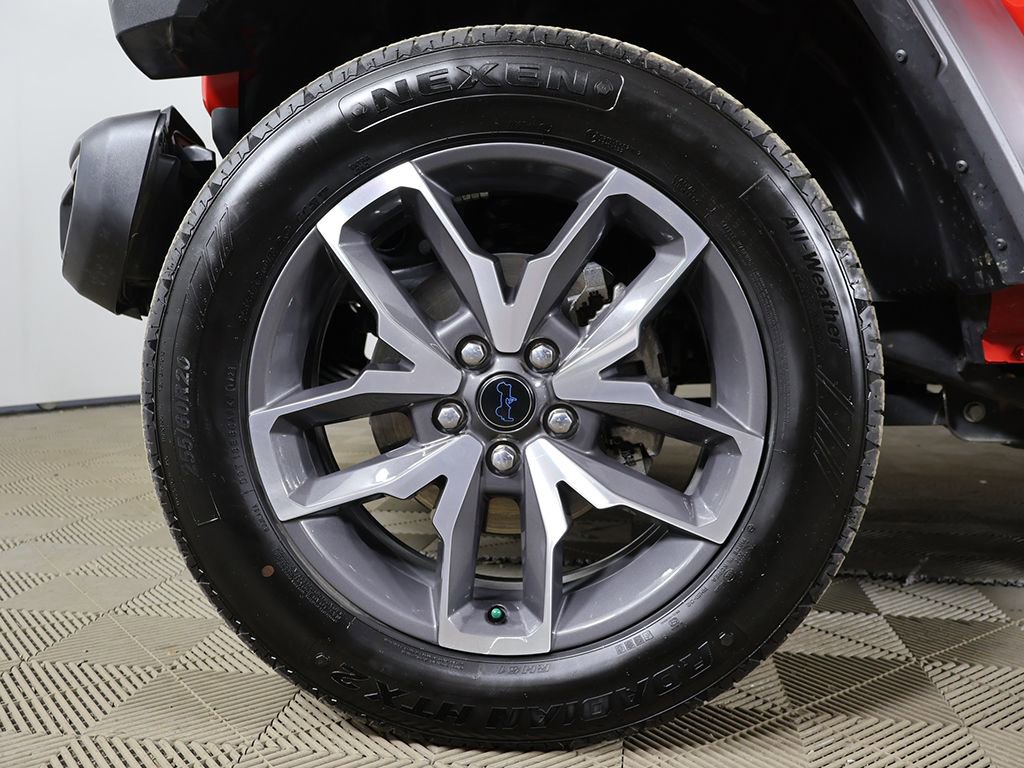 Used 2024 Jeep Wrangler Unlimited w/ LED Headlamp & Fog Lamp Group image 15