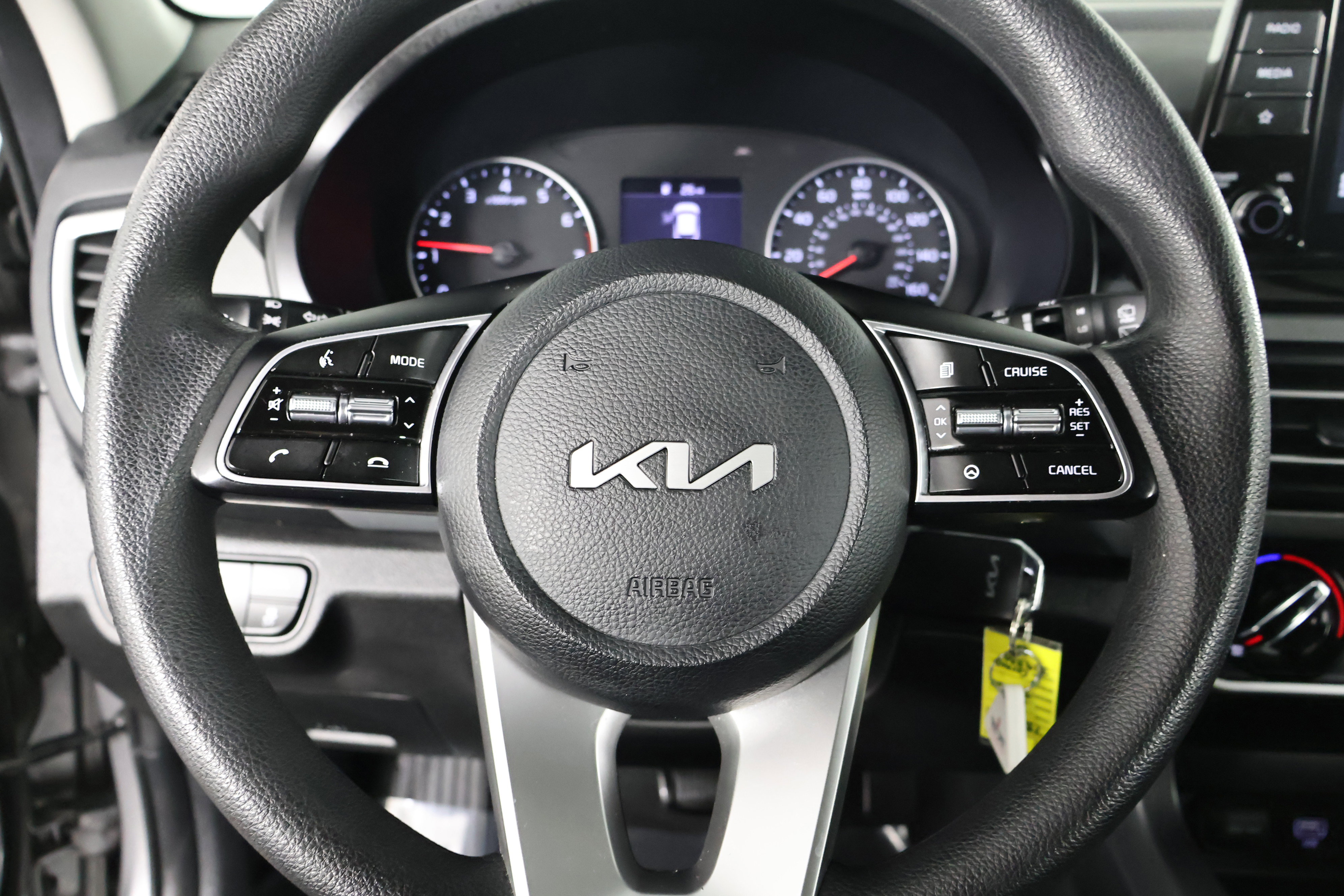 Used 2022 Kia Seltos LX image 19