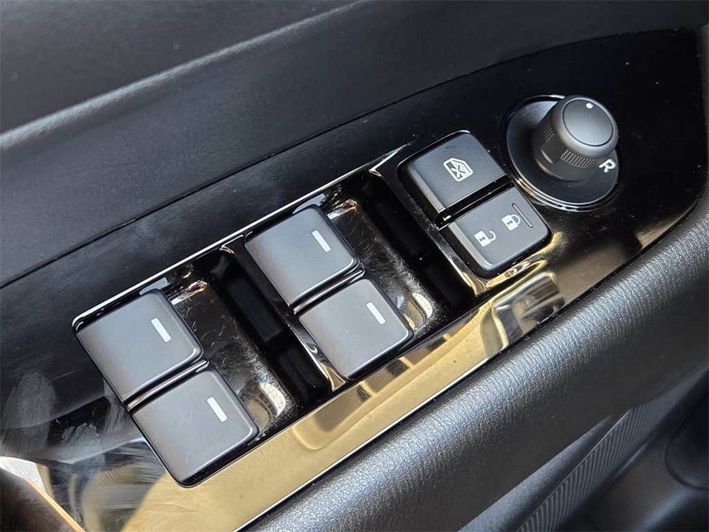 Certified 2025 MAZDA CX-5 AWD 2.5 S w/ Select Package image 17