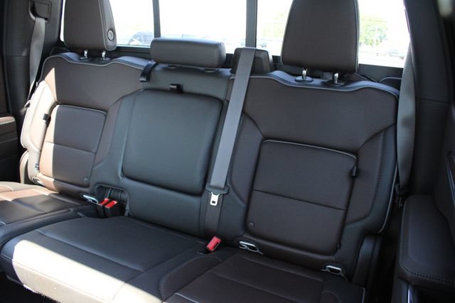 Used 2024 GMC Sierra 1500 Denali AWD/4WD image 22