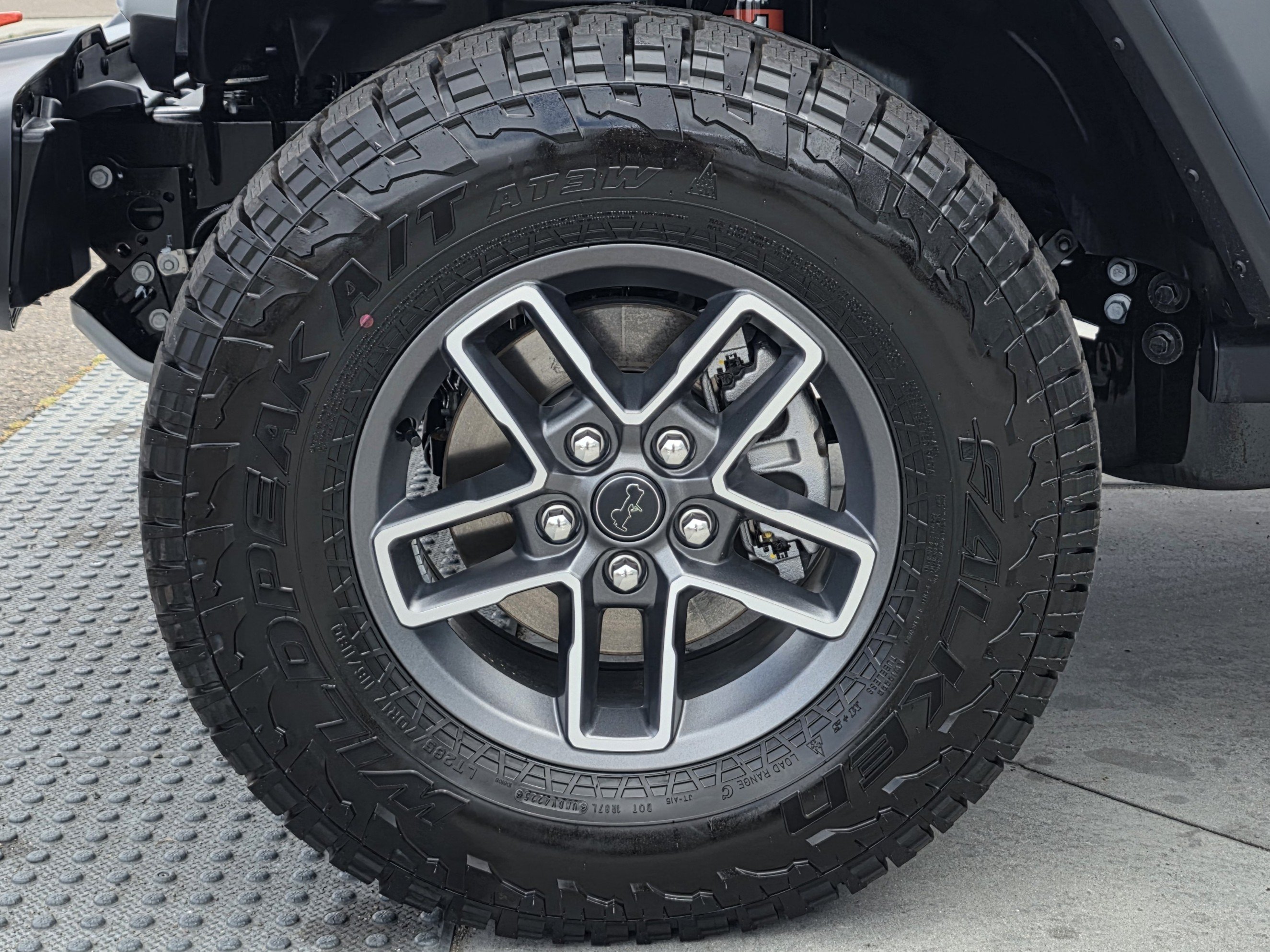 New 2026 Jeep Gladiator Mojave AWD/4WD image 9