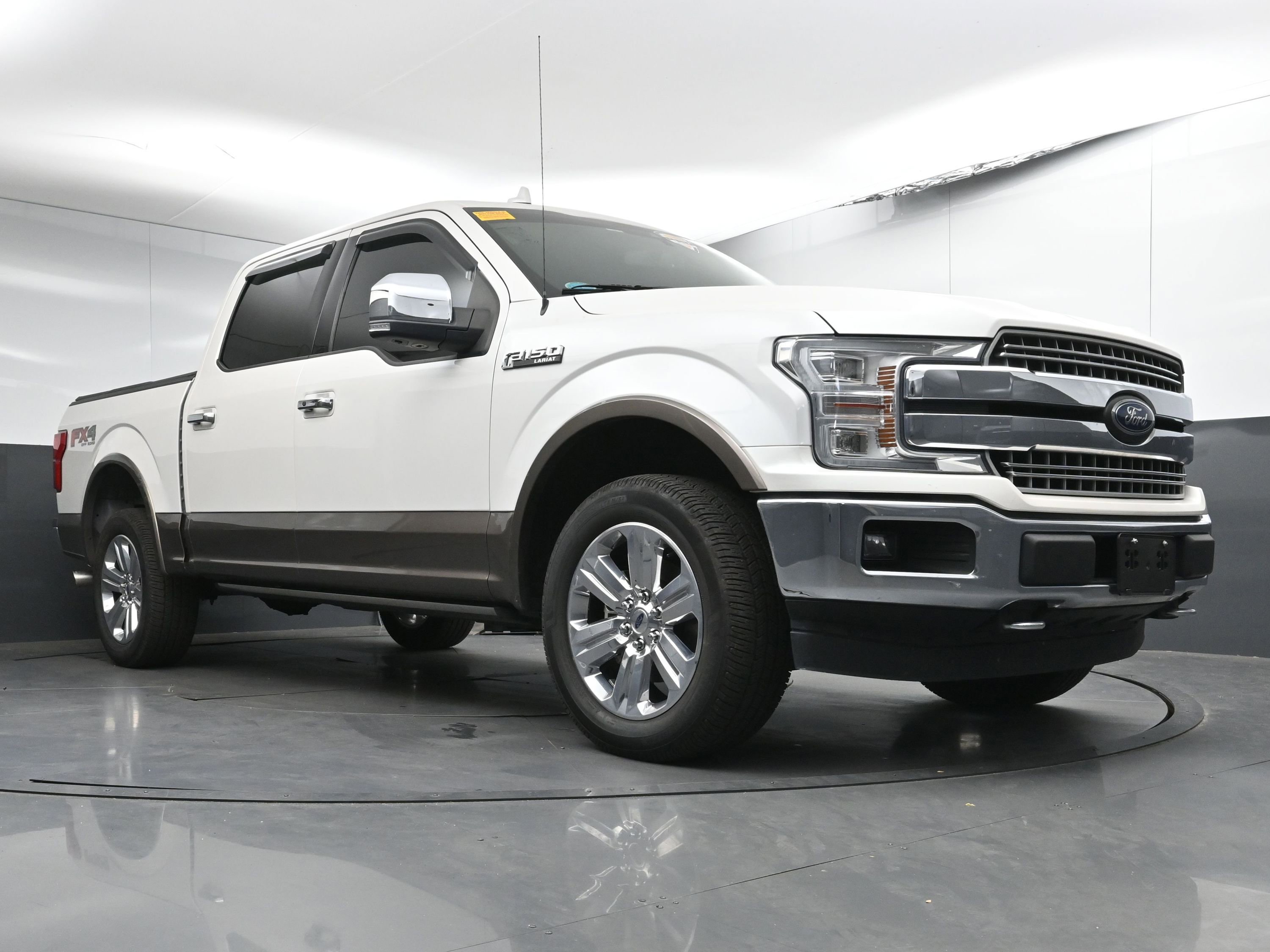Used 2018 Ford F150 Lariat w/ Equipment Group 502A Luxury image 36