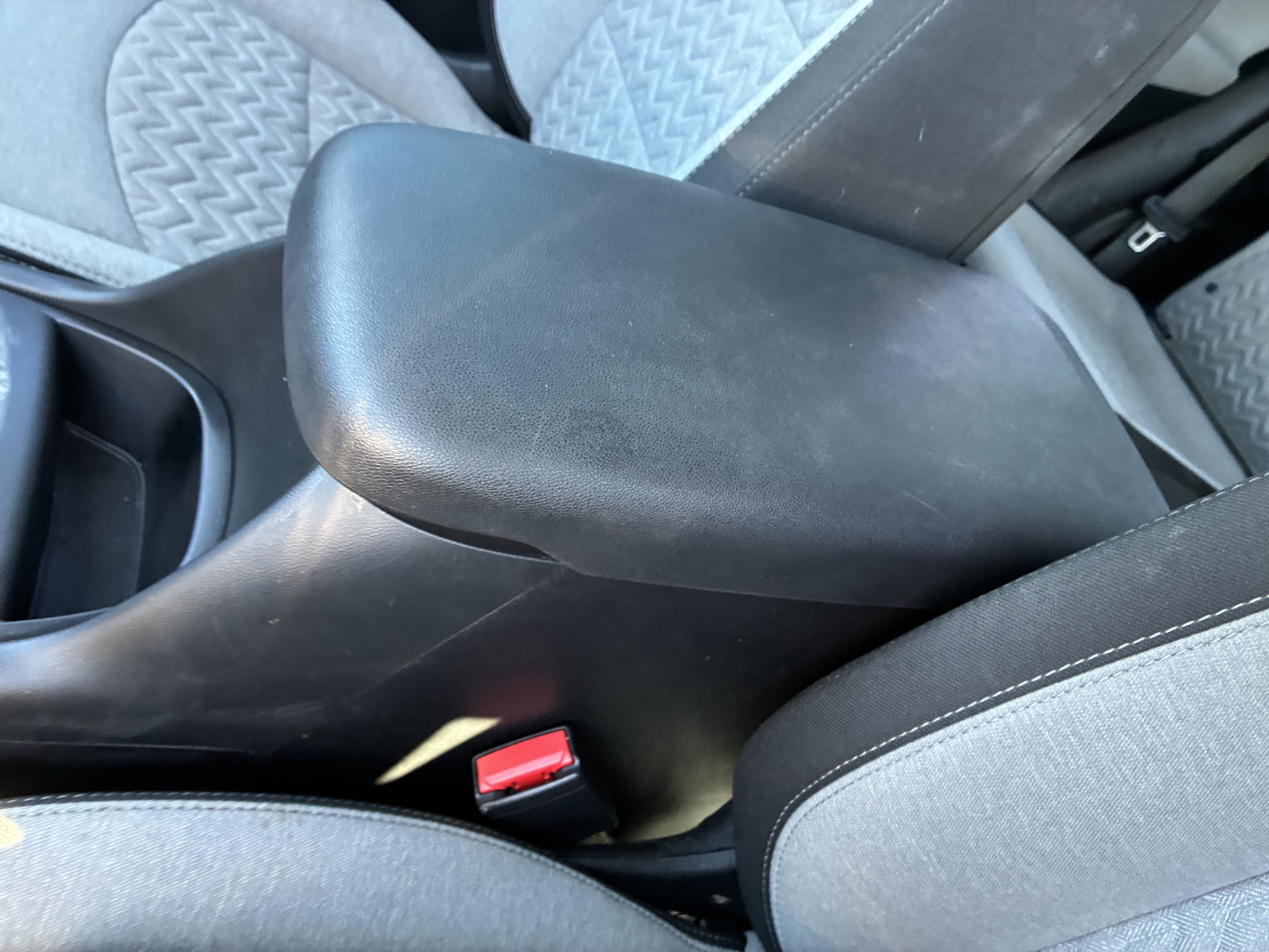 Used 2023 Chevrolet Equinox LS FWD image 34