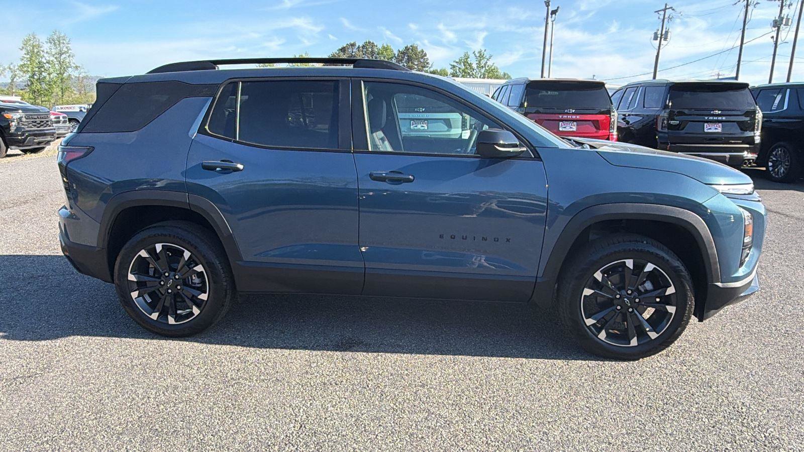 New 2026 Chevrolet Equinox RS image 4