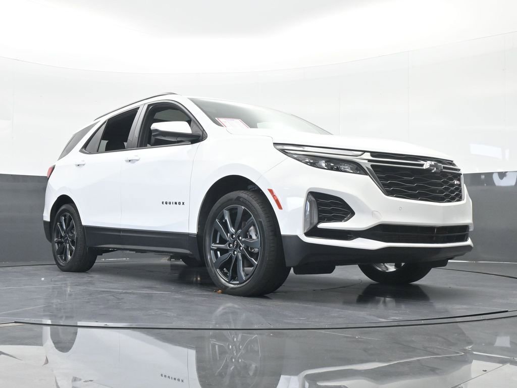 Used 2022 Chevrolet Equinox RS w/ Infotainment Package image 70