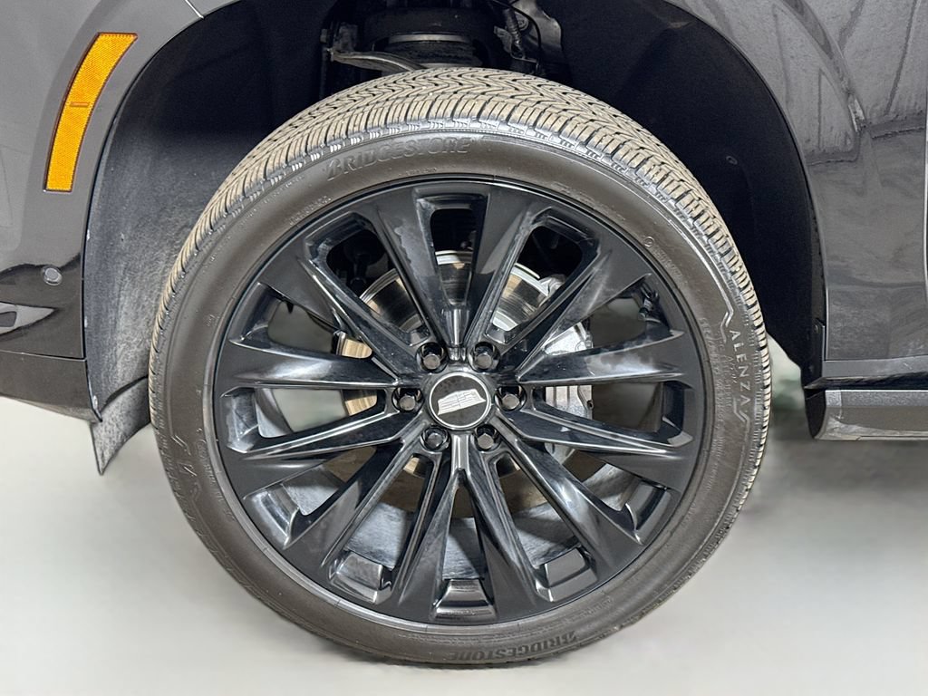 Certified 2025 Cadillac Escalade Sport Platinum w/ LPO, ONYX Package AWD/4WD image 33