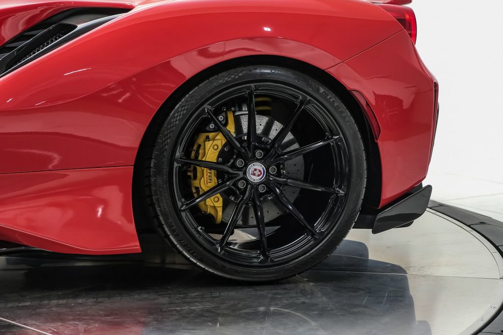 Used 2019 Ferrari 488 Pista Coupe RWD image 52