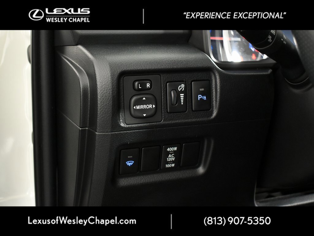 Used 2018 Toyota 4Runner Limited image 34