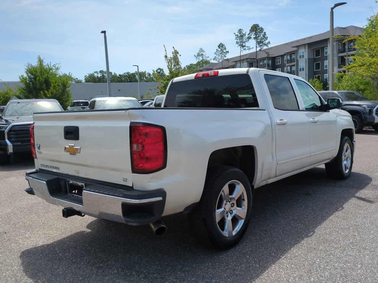 Used 2015 Chevrolet Silverado 1500 LT w/ Texas Edition, 1LT Trim RWD image 6