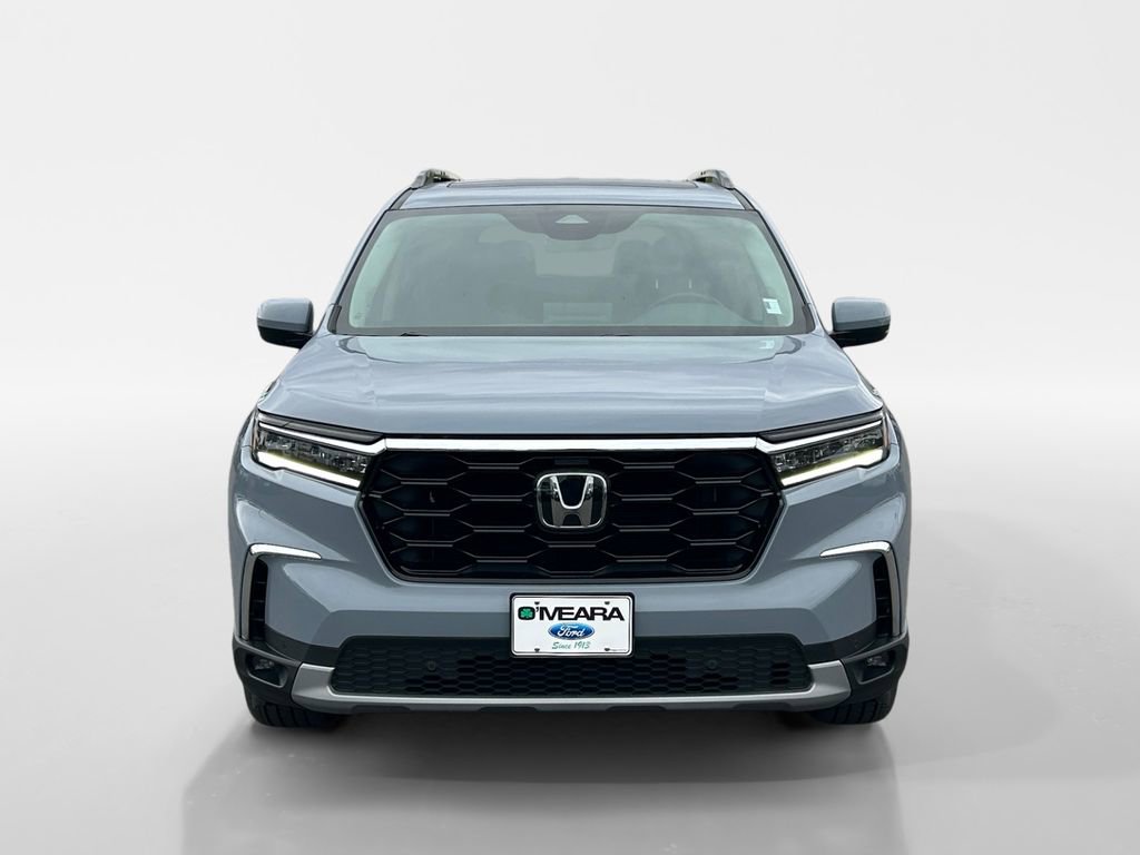 Used 2023 Honda Pilot Touring image 9