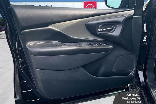 Used 2018 Nissan Murano SV AWD/4WD image 20
