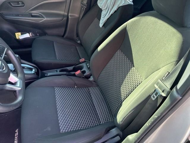 Used 2021 Nissan Versa S image 9