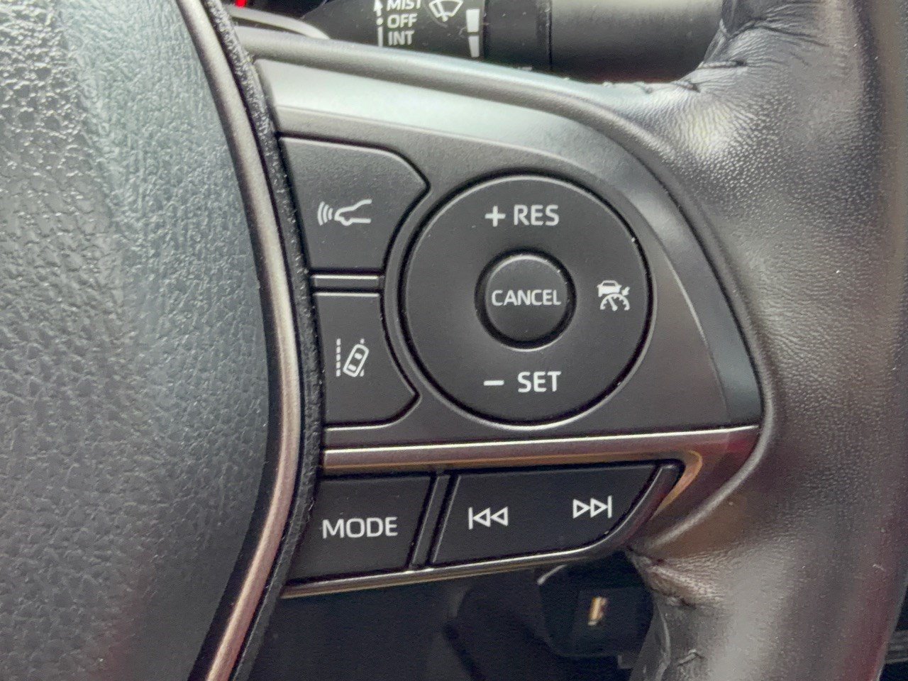 Used 2021 Toyota Camry XSE w/ Navigation Package FWD image 19