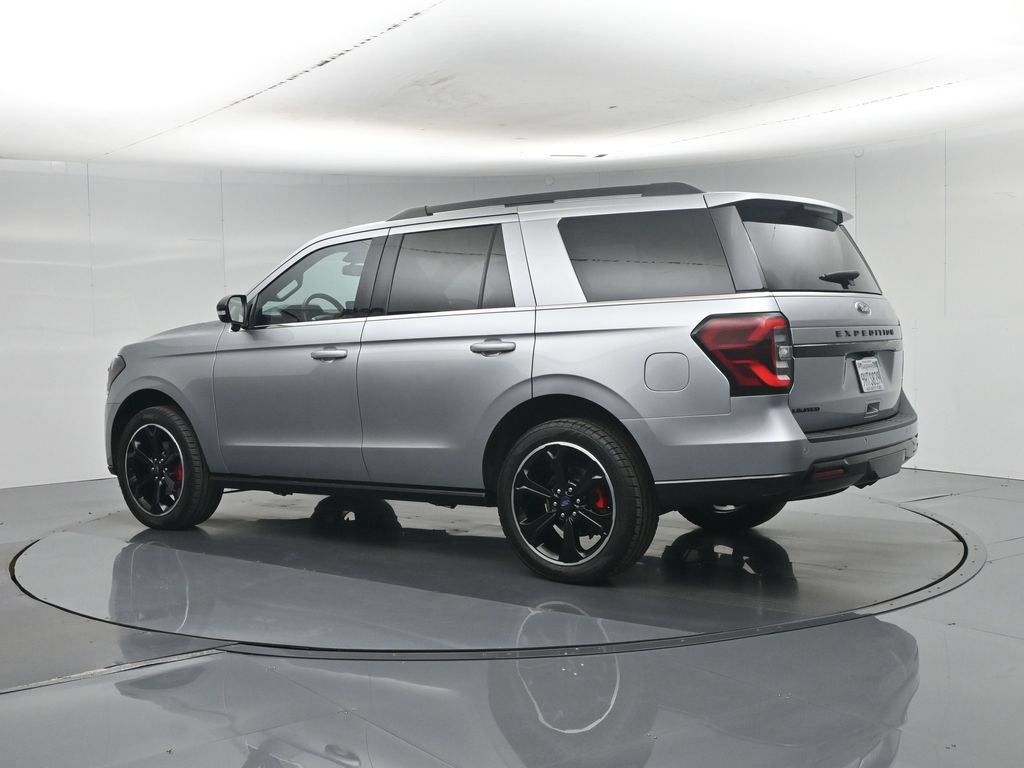 Used 2023 Ford Expedition Limited AWD/4WD image 6