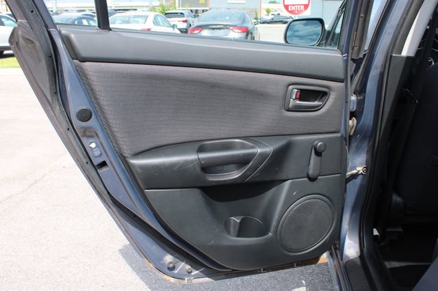 Used 2007 MAZDA MAZDA3 i Sport FWD image 25