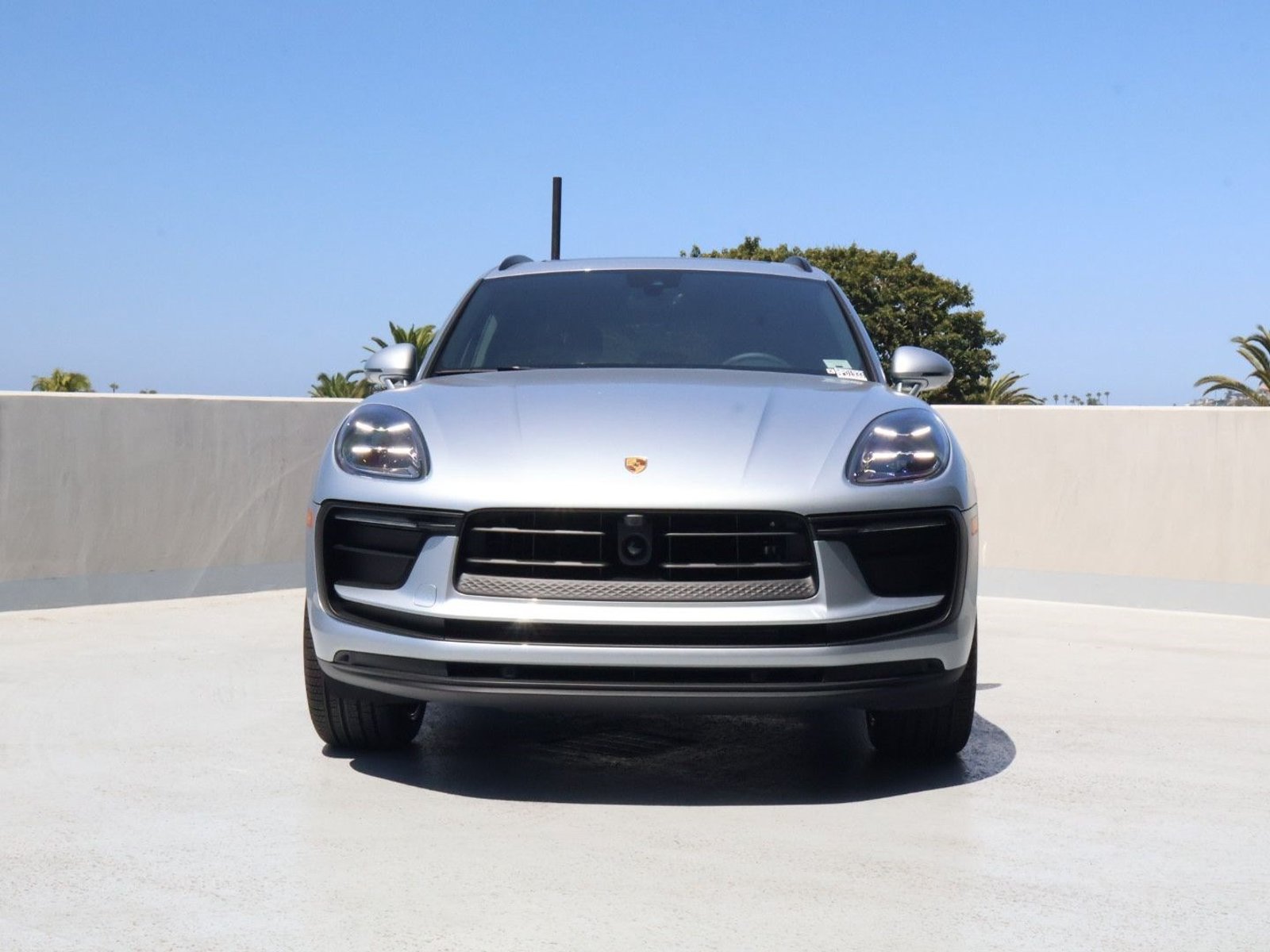 New 2026 Porsche Macan AWD/4WD image 6