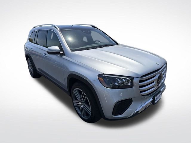 Used 2025 Mercedes-Benz GLS 450 4MATIC image 8
