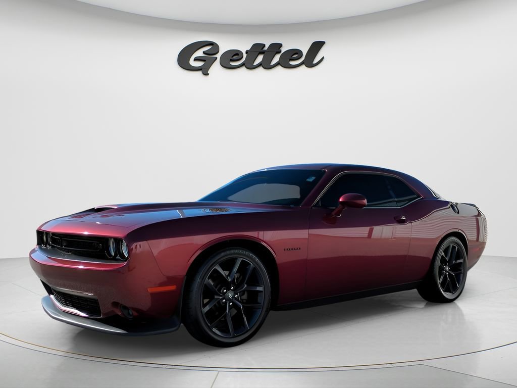 Used 2020 Dodge Challenger R/T w/ Blacktop Package image 1