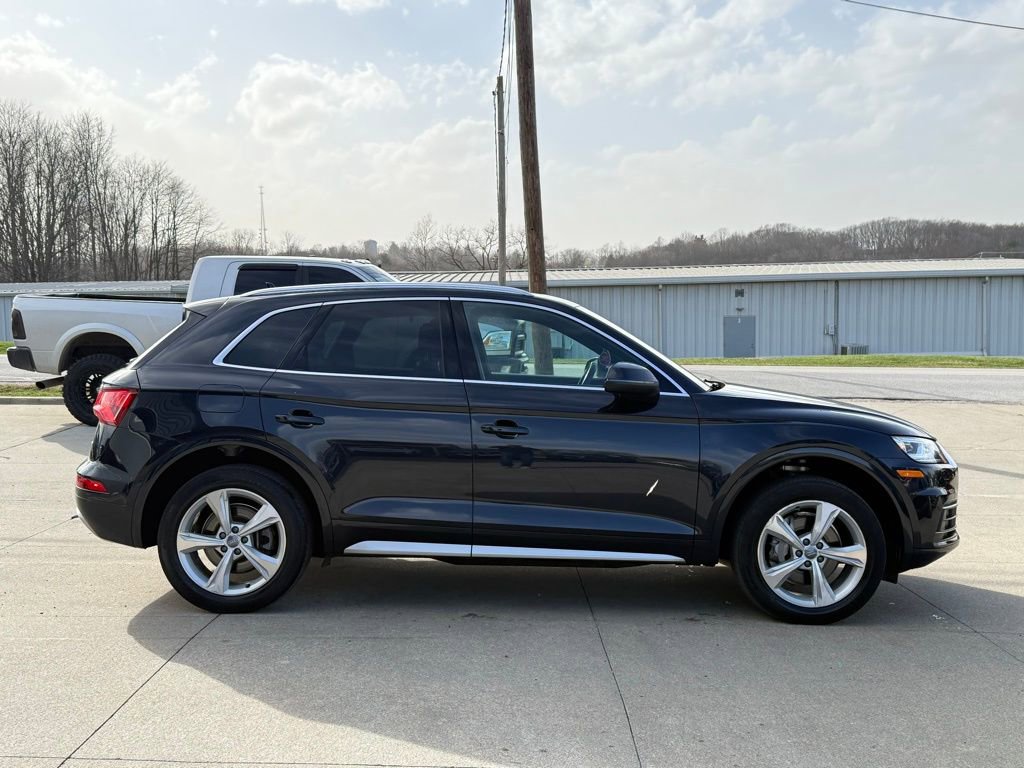 Used 2020 Audi Q5 2.0T Premium Plus w/ Premium Plus Package image 18
