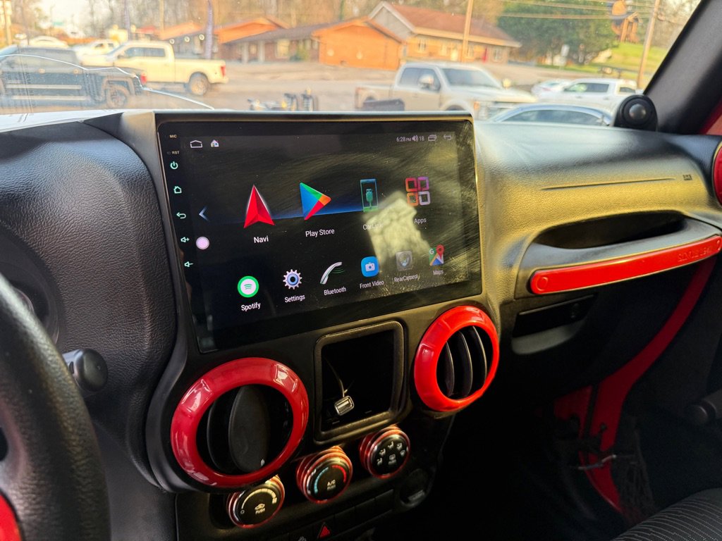 Used 2012 Jeep Wrangler Unlimited Sport AWD/4WD image 73