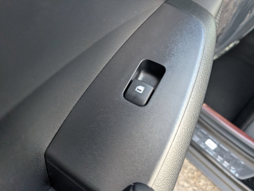 New 2026 Kia Seltos S AWD/4WD image 34