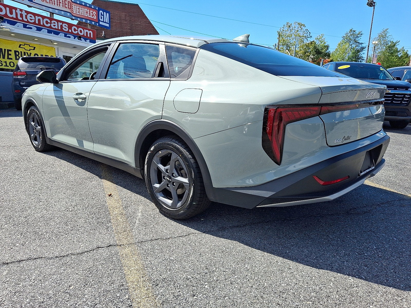 Used 2025 Kia K4 FWD image 3