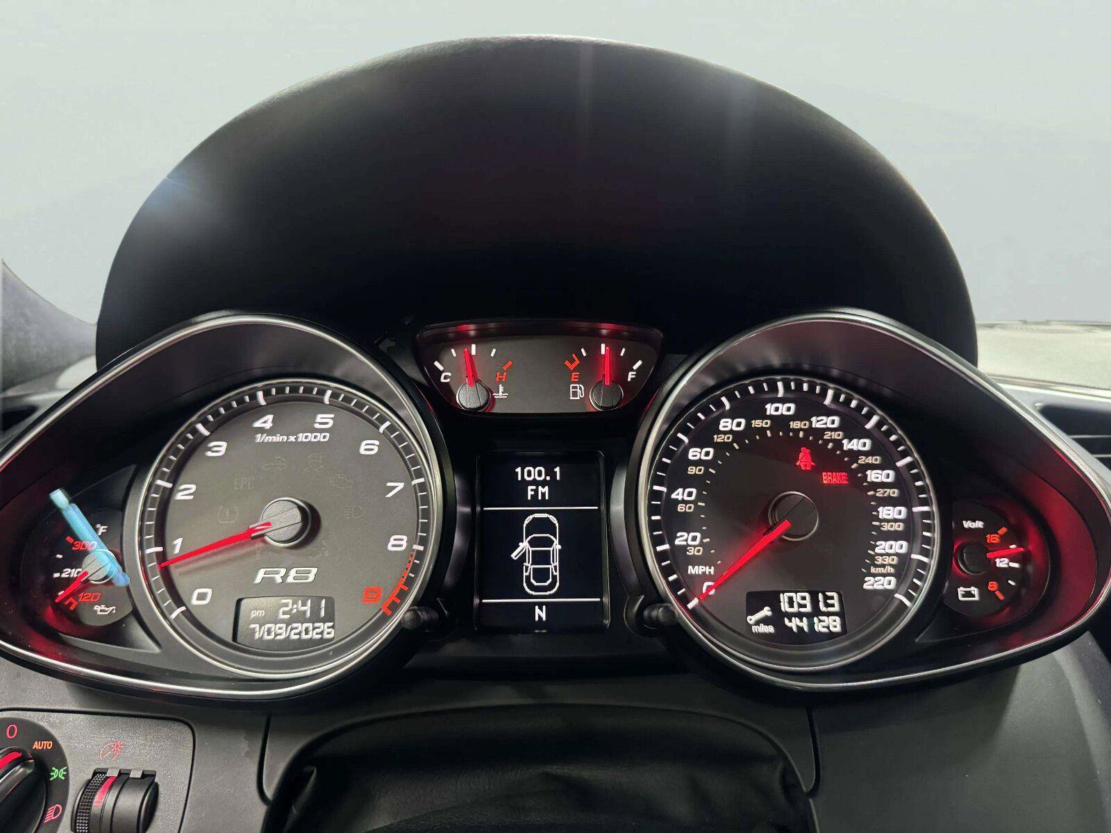 Used 2009 Audi R8 V8 AWD/4WD image 45