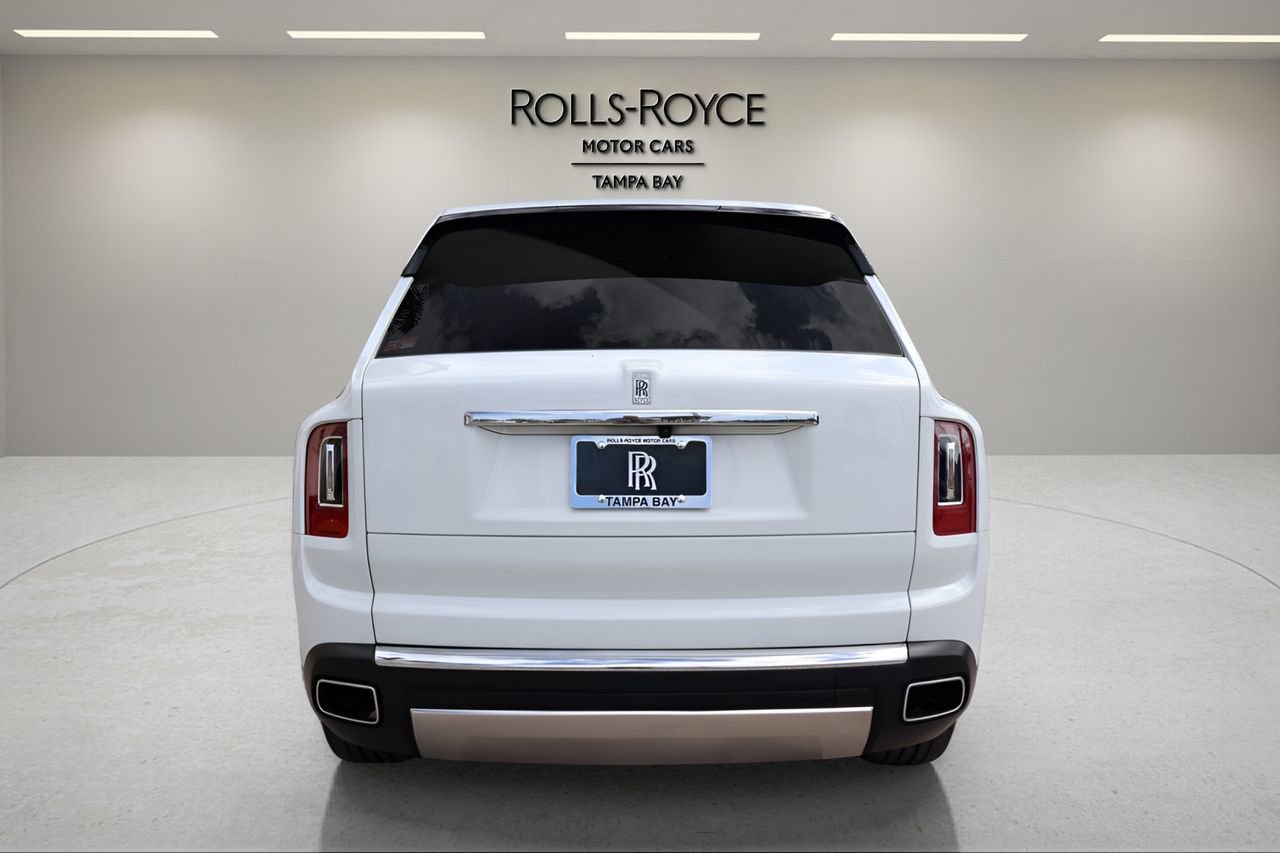 Certified 2023 Rolls-Royce Cullinan image 6