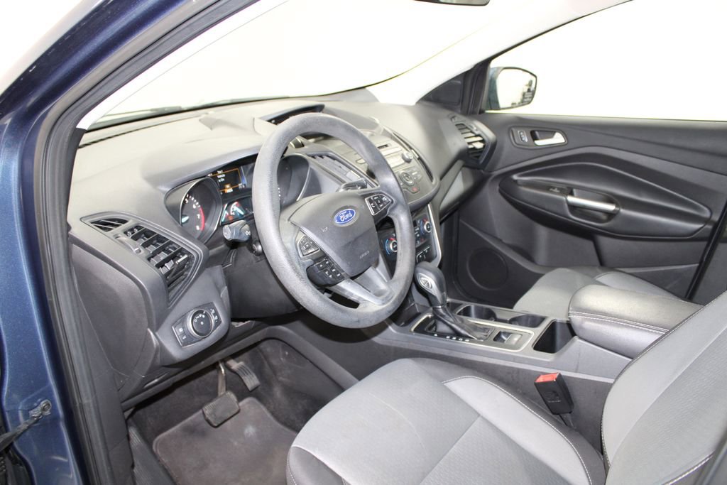 Used 2018 Ford Escape SE image 23