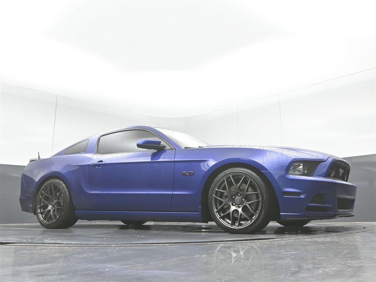 Used 2014 Ford Mustang GT Premium image 30