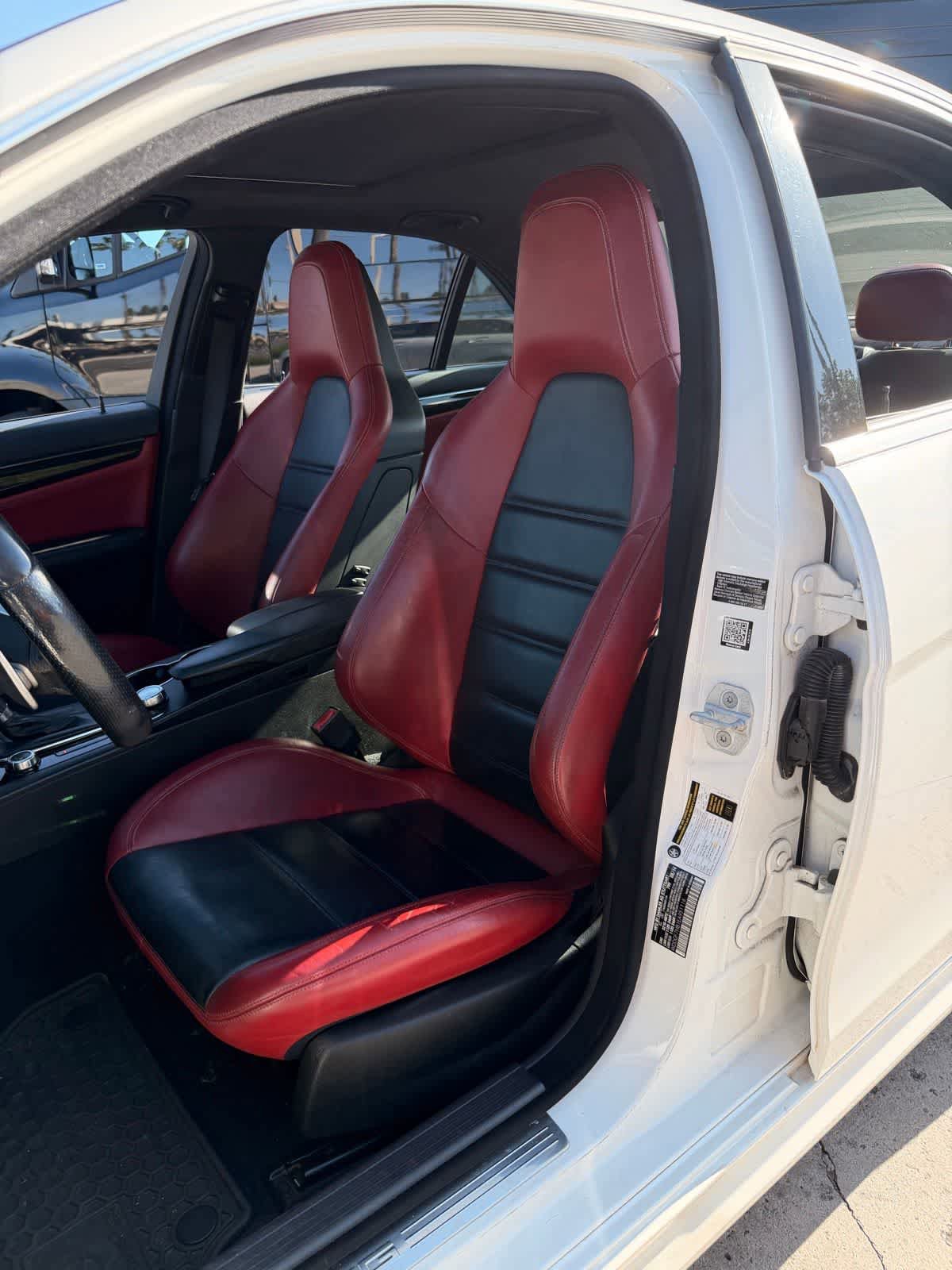 Used 2014 Mercedes-Benz C 63 AMG Sedan image 9