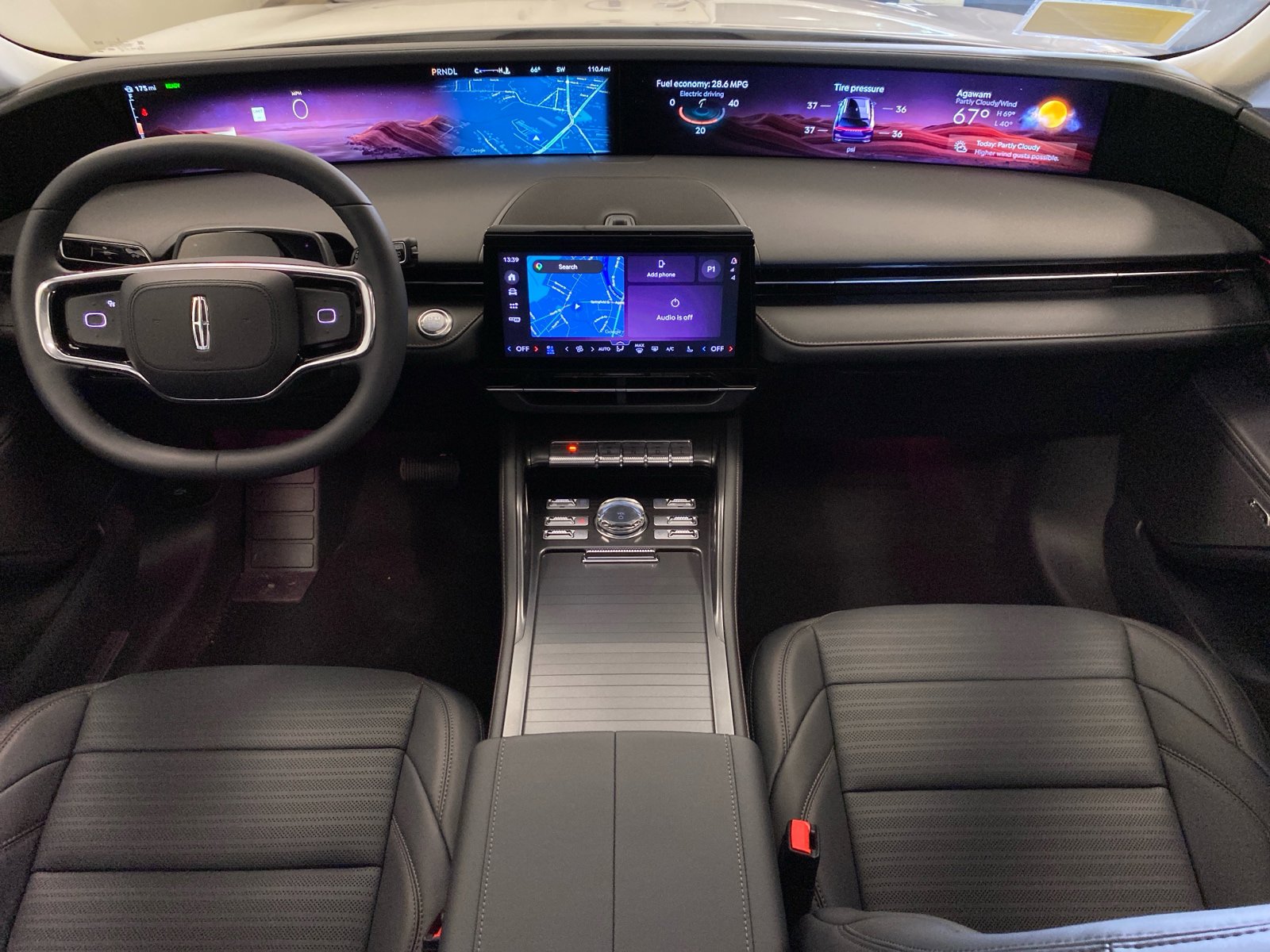 New 2026 Lincoln Nautilus Reserve w/ Jet Appearance Package AWD/4WD image 10