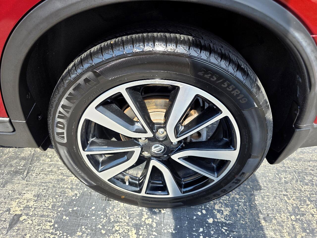 Used 2020 Nissan Rogue SL w/ Premium Package image 21