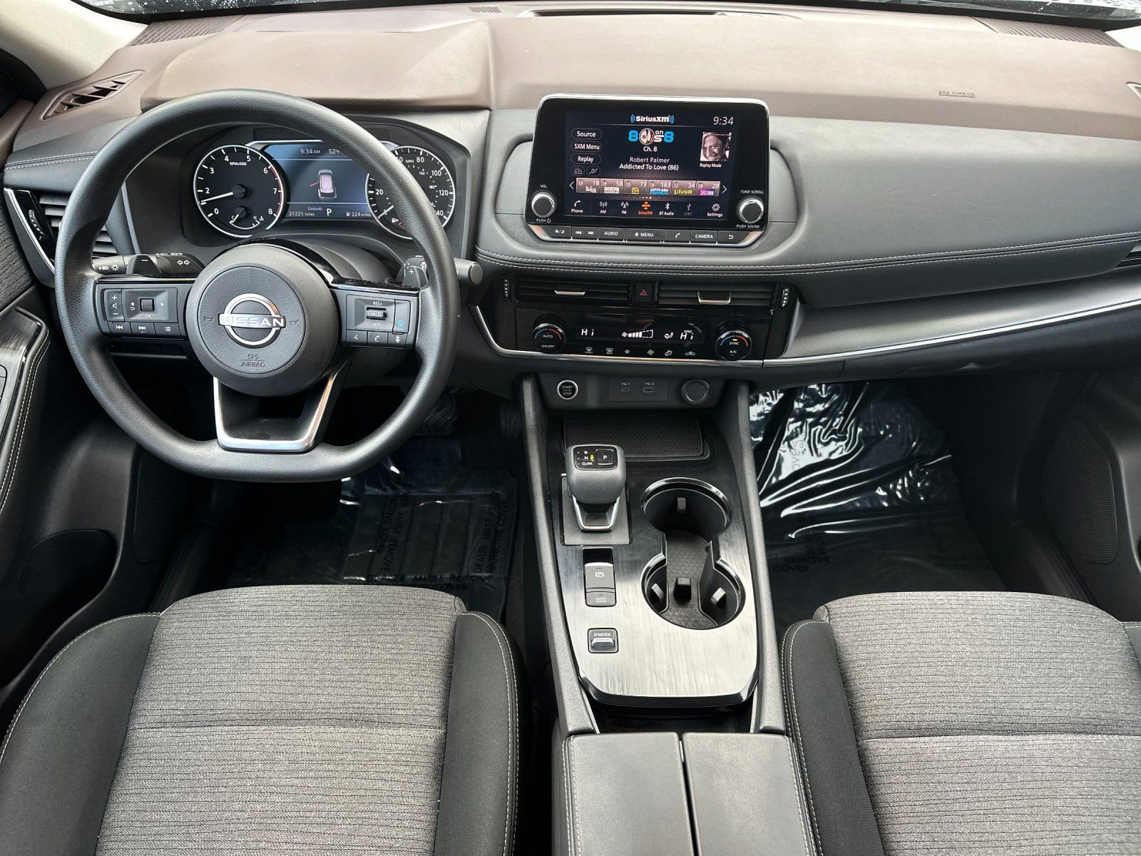Used 2022 Nissan Rogue SV image 13