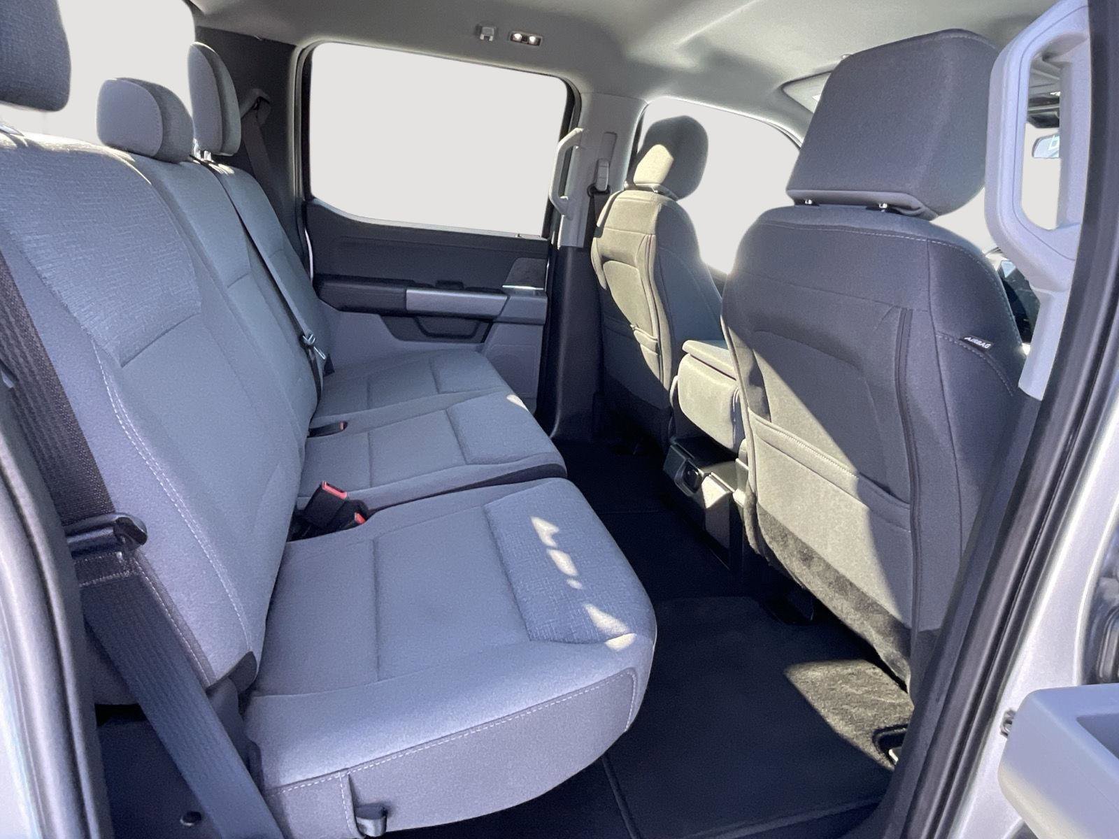 Used 2025 Ford F150 XLT w/ Equipment Group 301A Standard image 14