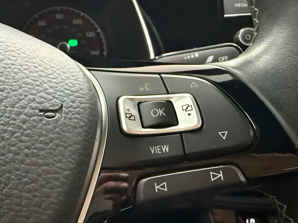 Used 2021 Volkswagen Jetta R-Line w/ R-Line Cold Weather Package image 19