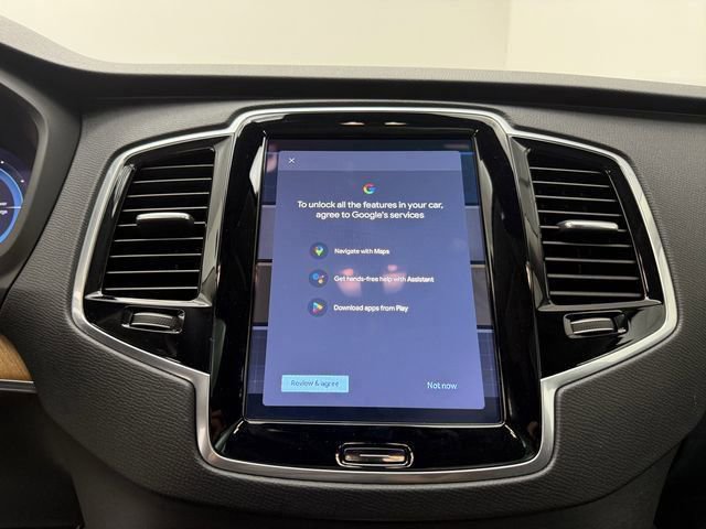 Certified 2024 Volvo XC90 T8 Plus image 19